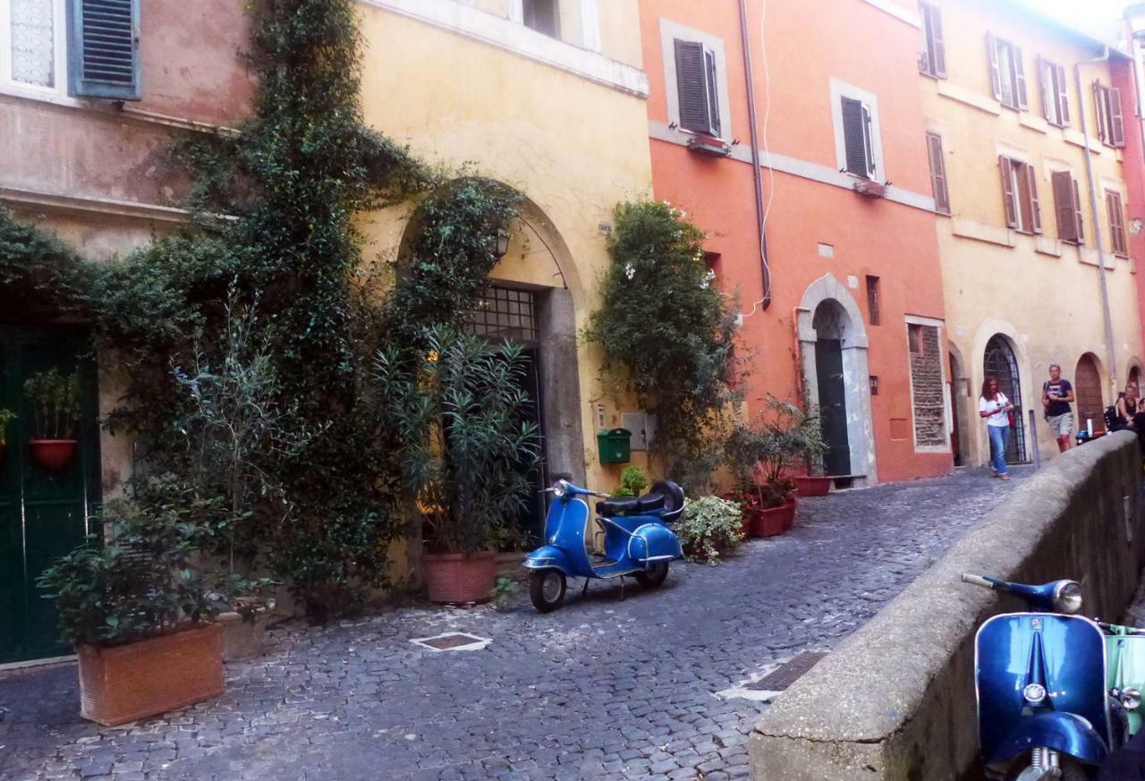 Torre Tolomei Trastevere Рим Экстерьер фото